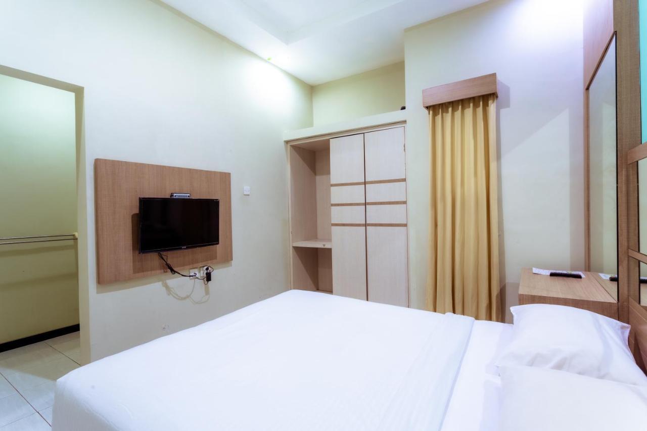 Ardhya Guesthouse Syariah By Ecommerceloka Sidoarjo Exterior photo