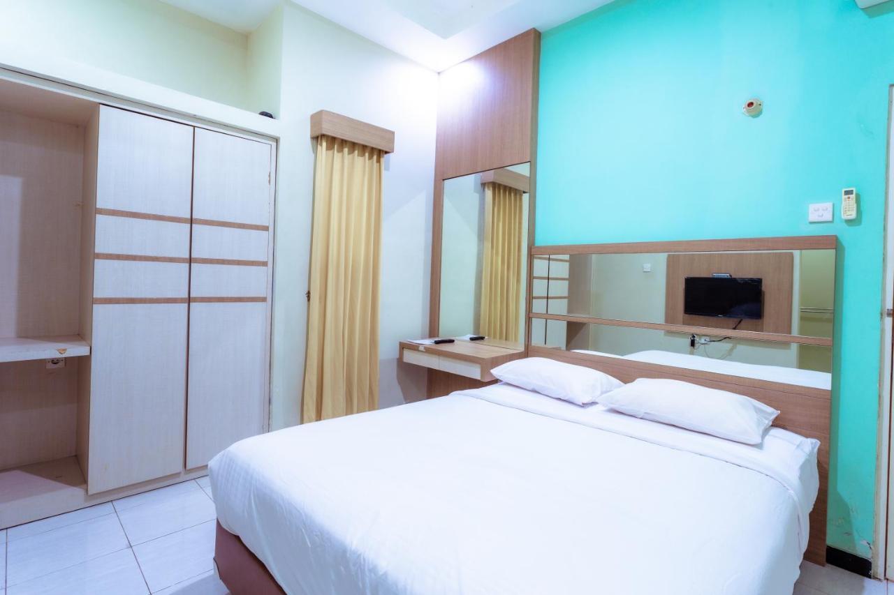 Ardhya Guesthouse Syariah By Ecommerceloka Sidoarjo Exterior photo