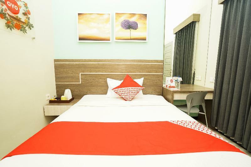 Ardhya Guesthouse Syariah By Ecommerceloka Sidoarjo Exterior photo